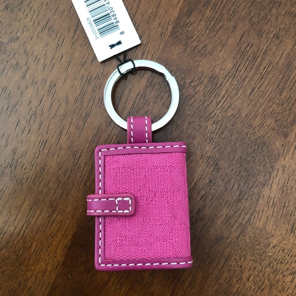 COPY - Vintage COACH Mini Sig. Pic. Frame Keyfob - Picture 3 of 4